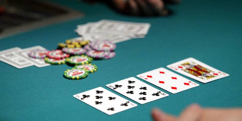 Luật chơi Poker chi tiết